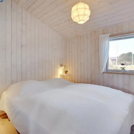 Holiday home Elmine - 700m From The Sea In Western Jutland By Interhome *